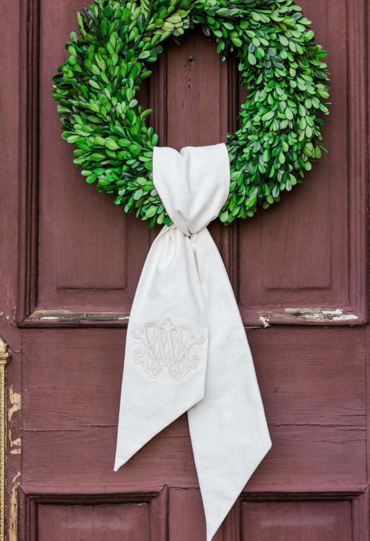 Wreath Sash with Custom 2 Letter Vintage Vine Monogram