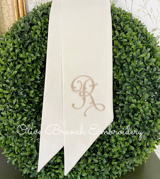 Wreath Sash with Flourish Monogram